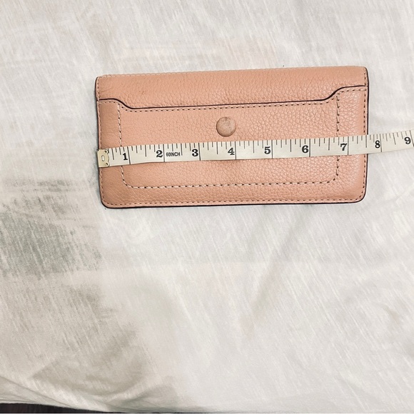 Marc Jacobs New York  Peach Leather Wallet - Picture 3 of 8